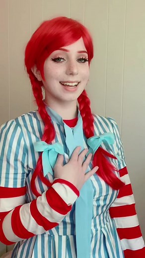 Creative Wendy's Bread Clip Cosplay