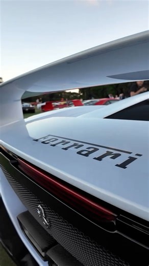 This is the one-off Ferrari SC40 — a modern love letter to the iconic Ferrari F40. Unveiled on October 17, 2025, and designed by the Ferrari Styling Centre under Flavio Manzoni, the SC40 was created for a single client through Ferrari’s Special Projects program. It captures the raw, aggressive spirit of the F40 but sits on the advanced hybrid platform of the Ferrari 296 GTB — blending 80s attitude with modern performance. The sharp lines. The race-inspired details. The way it feels both nostalgi