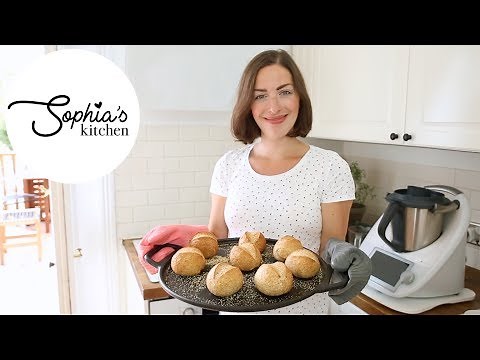 Crusty Bread Rolls for the Thermomix | Sophia's Kitchen