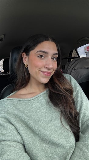 Maddy Kies on Instagram: "exactly 21 days until I’m back at the bedside 🩺🥹 to my other nurse mamas: how was the transition back to work for you? any tips for starting night shift with a baby at home would be so appreciated! 🤍 #nursemom #nightshiftnurse #maternityleave #workingmom #backtowork"