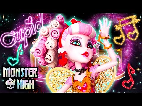 "Heart to Heart" ft. Cupid Asteria (Official Music Video) | Draculaura's Scary Sweet Birthday