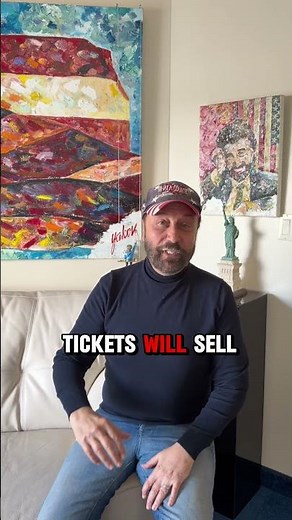 Not a big venue… and that’s the point 👀See Yakov LIVE in Austin April 17 #comedy #standup #funny