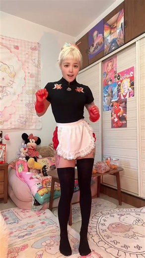 So, how many poses did I do? #fyp #robot #doll #dance #cute #doll #cosplay