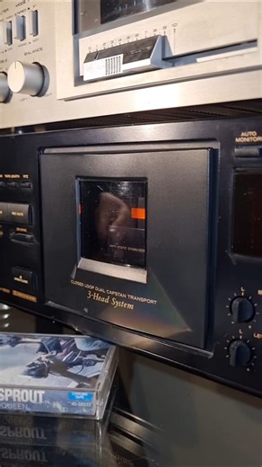 TEAC V-5000 Cassette Deck Operation - Electric Cassette Door Opening Mechanism and Tape Playing