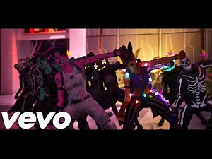 Fortnite - Spooky Scary Skeletons (Fortnite Music Video) Spooky Scary Skeletons (Remix)