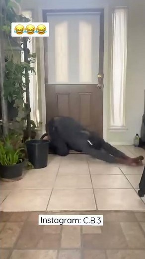 “Annie” (1982) was a CLASSIC movie😂 #annie #carolburnett #shorts