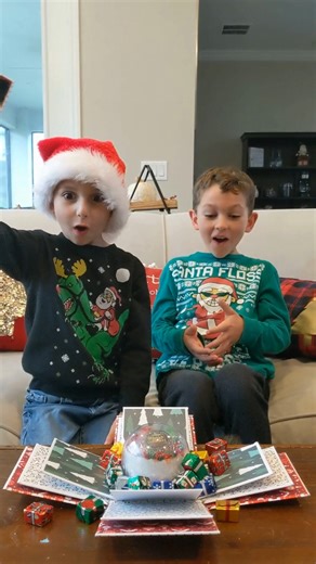 Send A Cake | Online Cake Delivery on Instagram: "Remember when the holidays felt magical? Give the kids in your life that feeling too 🎄💫 #sendacake #ChristmasGifts #uniquegifts #ChristmasGiftIdeas"