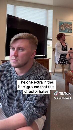 Understanding Hollywood Extras: Their Impact on Films