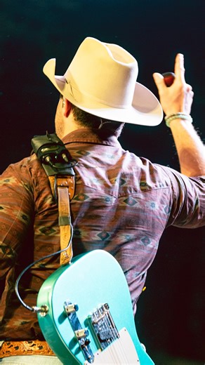 Easton Corbin on Instagram: "Can’t get away from it sometimes! Had a great dinner at Barry’s in Vegas and heard a familiar song come on… It took me a second to catch it! Thanks to @barrysprime for a fantastic dinner. #eastoncorbin #barrysdowntownprime #lasvegasstrip"