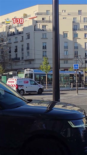 Île de France Tramway T3B #france #automobile #train #tram #parisroad #railway
