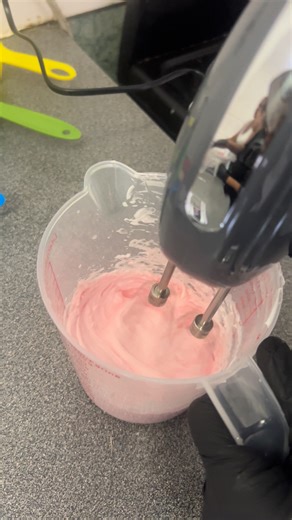 We offer accredited Diploma in cosmetic science & product formulation… Would you like to learn how to make your own body cream??? This is your chance… | Becoming a cosmetic chef by Adebola Paveun