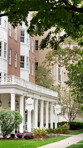 Tribute to Northwestern University - Graduate Evanston