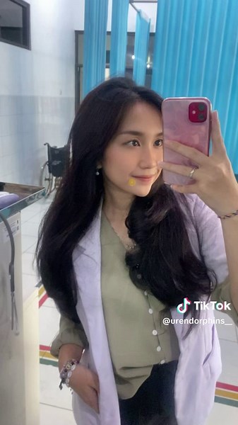 dr.Tia🩺 (@urendorphins__)’s videos with Fall Back - Sandaya Bast