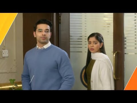 Anu aur Mohit ne Arya ko diya apni Shaadi ka Card