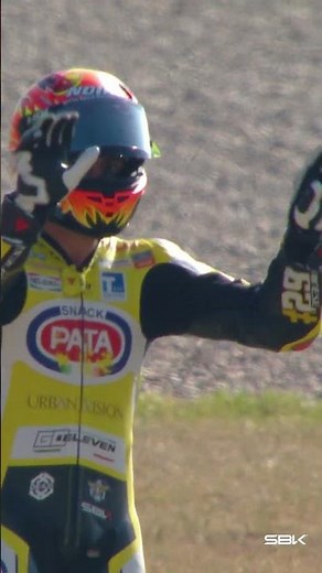 FP3 red-flagged! 🚩 | 2025 #UKWorldSBK 🇬🇧