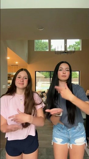 IM TALKING BOUT IN ITTTT 😛😛 #fyp #dances