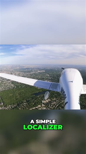 Landing Approach: Runway 4 Left with Diamond Jet 820 #shorts