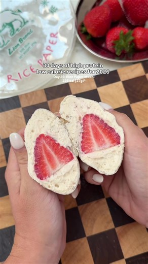DAY 25: RICE PAPER MOCHI 🍓 30 days of high protein, low calorie recipes for 2026. # Find all my recipes on my substack at the link in my bio!