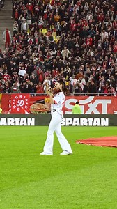 554K views · 11K reactions | Momentul care ne-a cucerit pe toți.  Mulțumim, Jana Ceklanovic! | Dinamo Bucuresti | Facebook