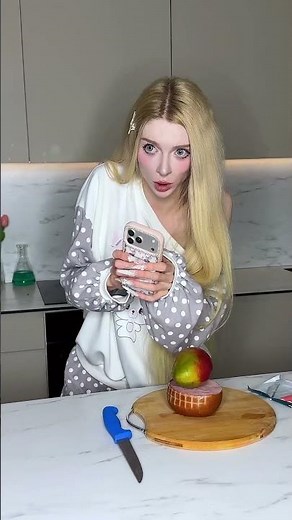 Cat Knocks Over Red Juice!#cat#shorts#1million#catshorts#catmemes#dangerous#viral#famous