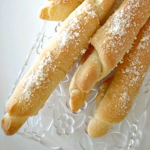 Breadsticks