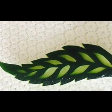 Basic Leaves Cucumber Carving