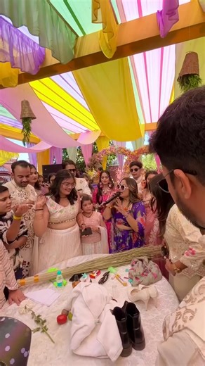 13K views · 46 reactions | Save this game for your haldi function!  Via: @anchor_ruchi Download the WedMeGood app for all your wedding needs—from venues with transparent pricing to makeup artists with trusted reviews. Link in bio! #haldifunction #haldievent #weddingfunction #weddinginspo #weddingideas #wedding #indianwedding #wedmegood | WedMeGood | Facebook