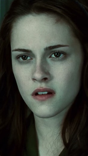 Edward's panic after one biology class #twilight