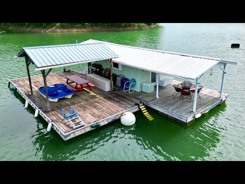 SOLD - 195sqft Floating Cabin on Norris Lake Tennessee