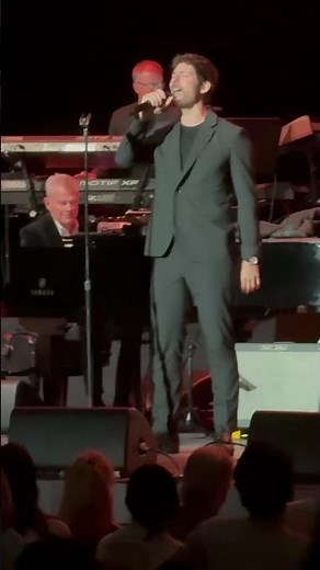 David Foster ‘After the Love Has Gone’ - live at The Greek Theater in LA #shorts #davidfoster