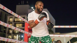 Who is Floyd Mayweather? Background, record, championships, and biggest wins | DAZN News GB