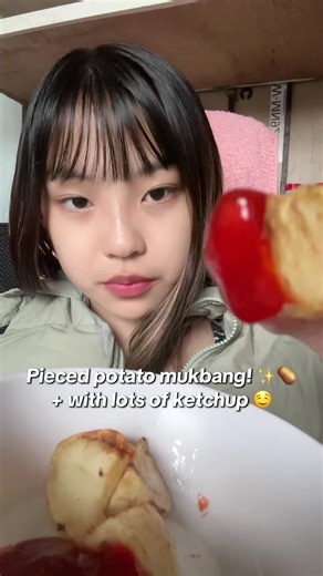 Delicious Potato Mukbang Experience with Ketchup