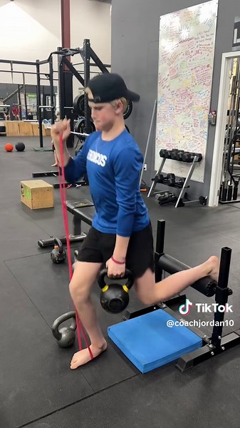 Dynamic Trunk Control: Train Like an Athlete