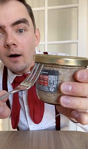 The easiest way to dispose of kitchen oil