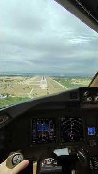 Boeing 777-300ER | Captains POV landing