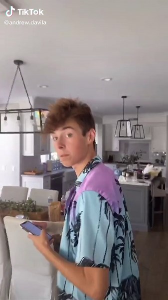 @jeremyhutchins @benazelart @mason_fulp 😜