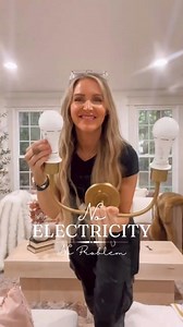 27K views · 450 reactions | ✨Magic Light Hack✨ no electricity … no problem! Adding these super cute pendant lights to this space was so easy! Just tucked away my wires … attached my base plate for the pendants and used these rechargeable light !! So obsessed 朗 #pendantlights #diyhacks #rechargingbatteries #diyhomedecor #diyhomeprojects | Eye in the Detail | Facebook