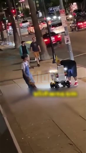 Bloü (@bloublou677)’s videos with Sad - Max-Music