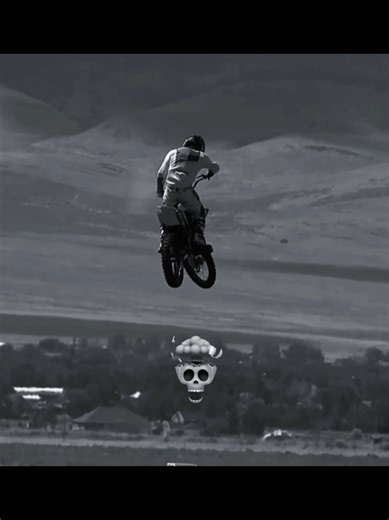 MOTO X BEST TRICK at Party 27