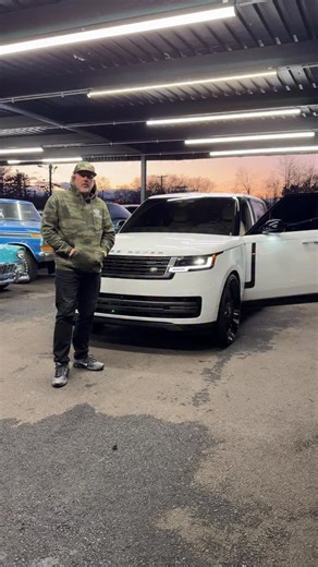 KING OF CARS & TRUCKS INC. on Instagram: "Your wife wants this ☝🏼😝 AND Aren’t you glad this one qualifies for the section 179 tax write off 💯💪🏻😎 $139,900 2025 LAND ROVER RANGE ROVER SE LWB 7 Seater Only 3k miles‼️ As new 👌🏽 Brand new 26” SlantLip wheels Floated rr caps Full Xpel Tint She’s a Looker 👀 Text @nj_truck_king_scott 856-420-0787 Text @nj_truck_king_deena 856-420-0788"