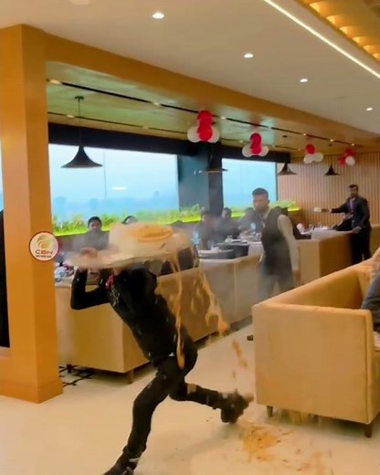 Waiter is Skating & Serving food | Ends in Food Disaster!#shortsfeed#shorts #youtubeshorts