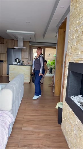 La Barbie colombiana muestra su nueva casa