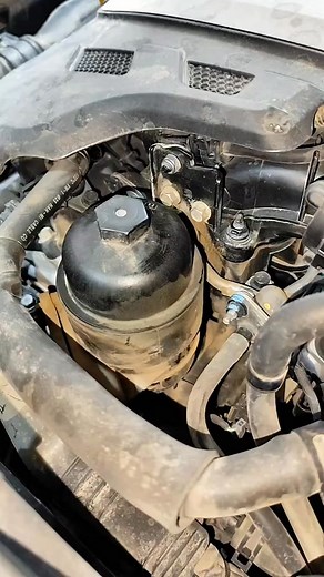 auto mechanic 86 Hyundai azera engine 🛢️ 🛢️ oil filter replacement#🛠️ | Bridge Girl