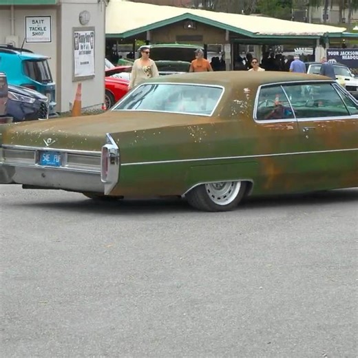 1965 Cadillac DeVille Classic Car Exhaust Sound Drive By #musclecar #classiccars