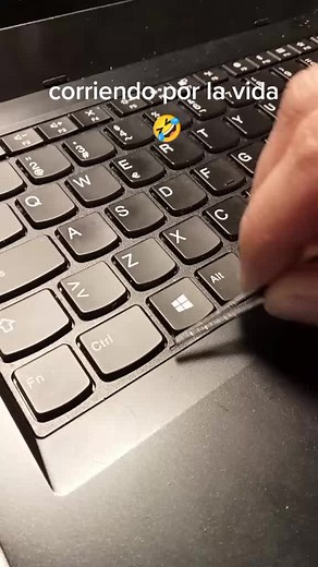 Cómo desmontar y limpiar el teclado Lenovo ThinkPad