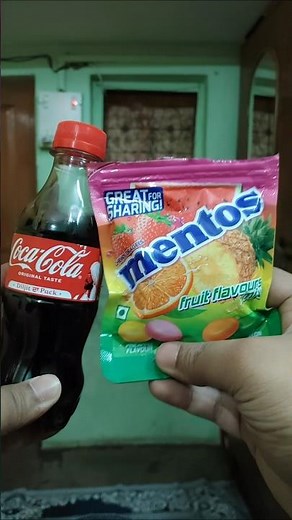 Coke vs Mentos Drink Reaction #shorts #mentos #mentosandcoke #mentoscola #drink #reaction