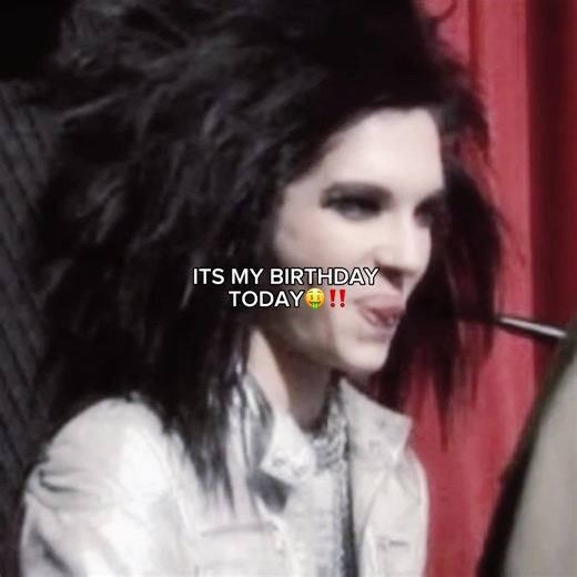 YEAYAYAYA‼️‼️‼️😛😛😛🤑🤑🤑#june9 #birthday #native #skibdi