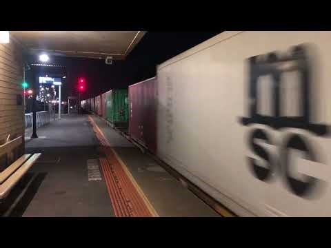 9804 - PN Containerized Freight Warrnambool