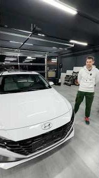 An exclusive Hyundai Elantra Hybrid Limited was delivered. The car cost the client 2.36 rubles.