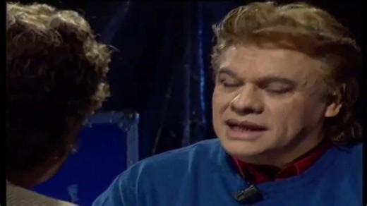 Amor Eterno de Juan Gabriel: La Tristeza del Desamor